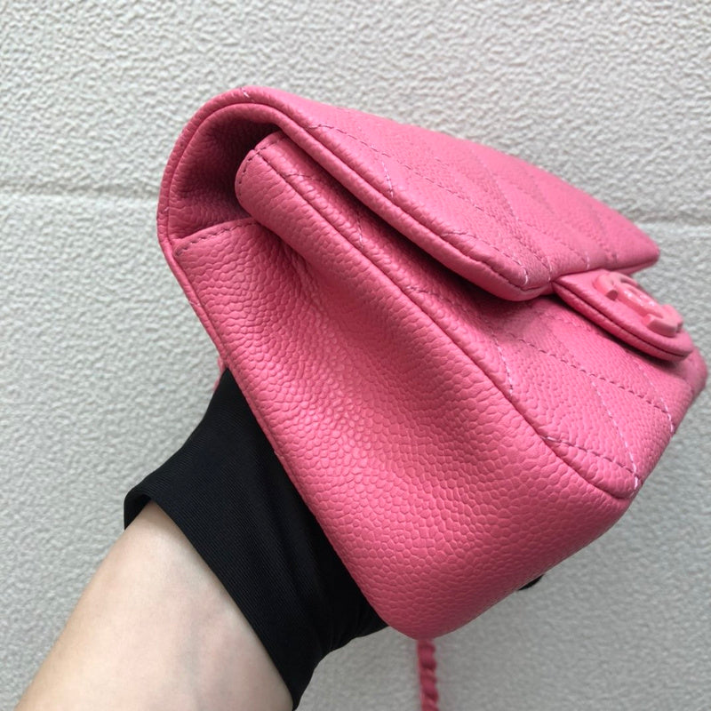  mid purse view 10
