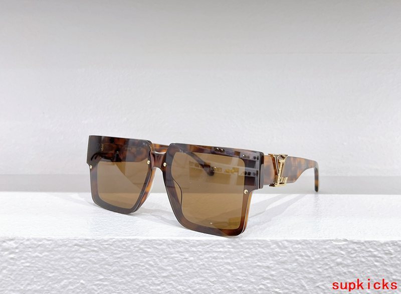 Side view of Louis Vuitton unisex sunglasses
