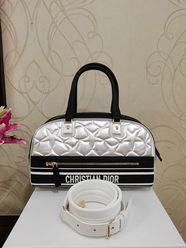 Side profile of polished structured women's handbag – women's everyday handbag