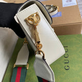 Handle and strap detail of signature sleek women's handbag – women's premium purse