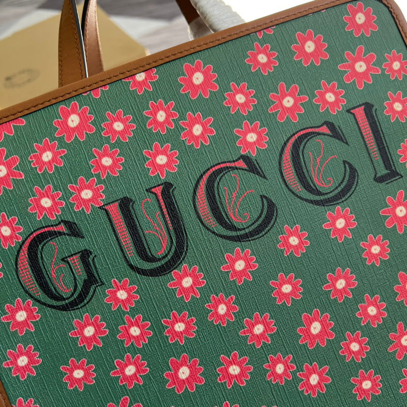 Close-up detail of signature structured women's handbag – women's statement bag