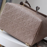 Top view of everyday-luxe modern women's handbag – women's premium purse