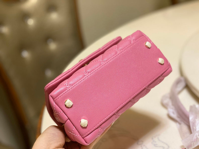  mid purse view 10