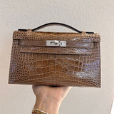  Timeless tote bag carried on shoulder