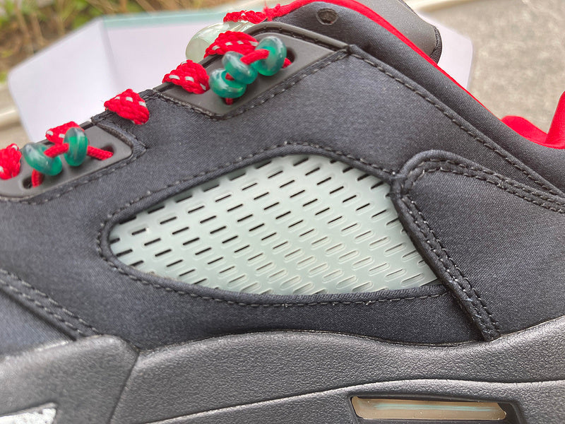 Nike Men's & Women's Luxury Lifestyle Trainers — Style 255 close-up view