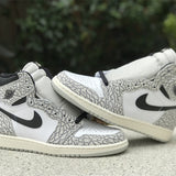 Nike clean off-white luxury sneakers view 7 padded collar comfort