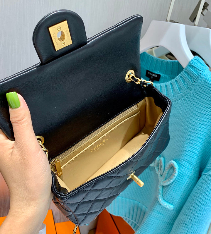  versatile purse view 6