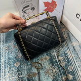  mid purse view 3