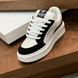 Givenchy shoes Style 185 - logo and branding close-up