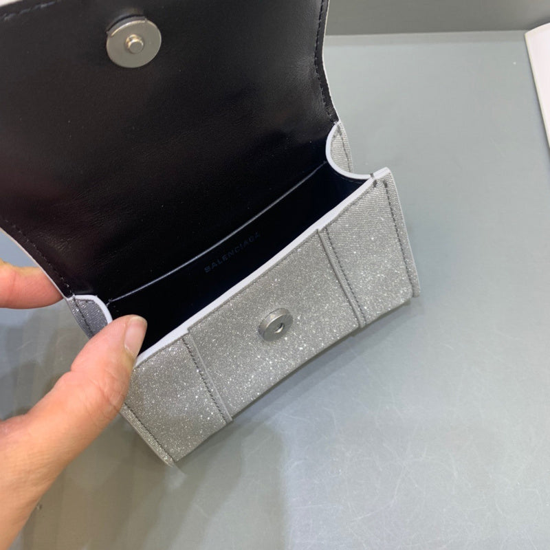 Effortless Faux Leather Handbag - Statement Silhouette | Women's Everyday Carry Handbag #486 - alternate angle view (image 8) of designer-inspired handbag