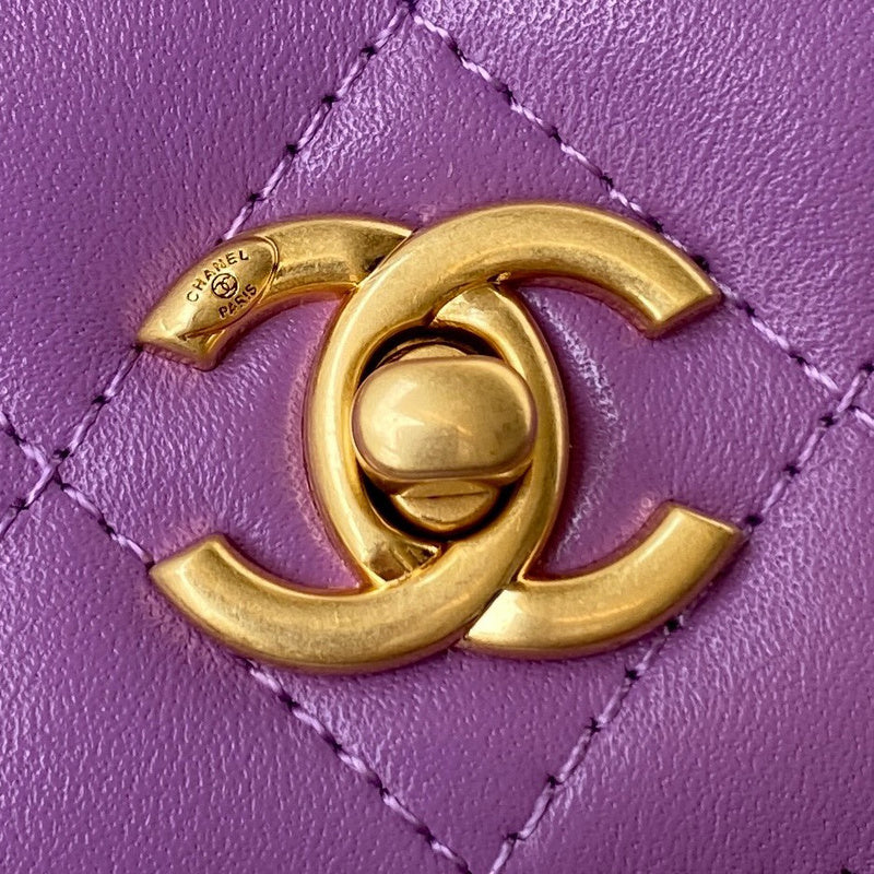  mid purse view 9