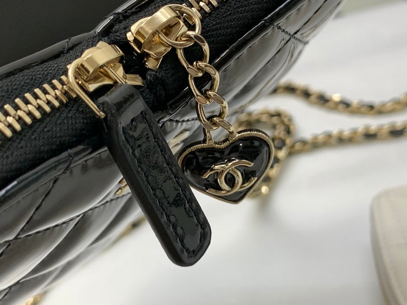  women's handbag, versatile design, view 2