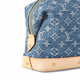  clean-lined crossbody bag detail view showing craftsmanship 14