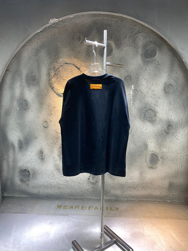 Side profile of Louis Vuitton cotton t-shirt with runway-inspired design