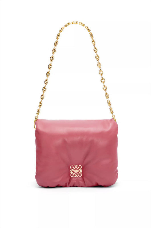 Ziva's Charm handbag – close-up view (23cm*13cm*6cm)