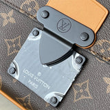  statement handbag styled with outfit