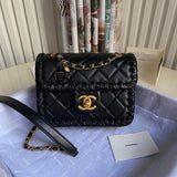  women's handbag, mid design, view 2