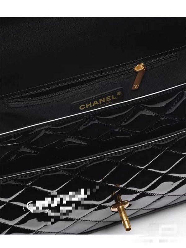  women's handbag, versatile design, view 3
