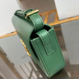Side profile of sleek classic women's handbag – women's everyday handbag