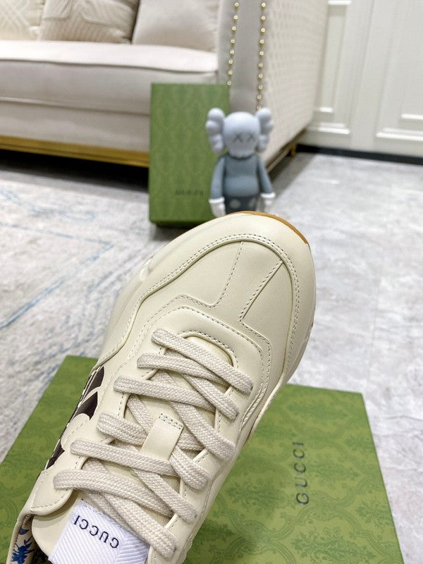 Gucci two-tone luxury sneakers view 4 breathable knit upper