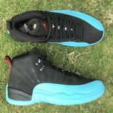 Nike classic monochrome luxury sneakers view 18 low-top design