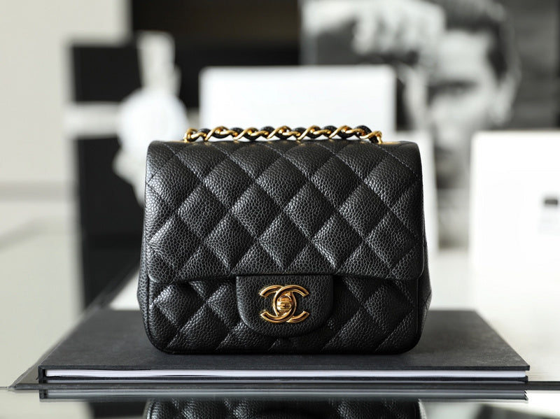  women's handbag, versatile design, view 3