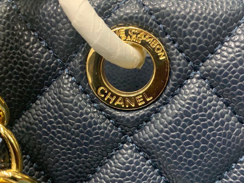  spacious purse view 2