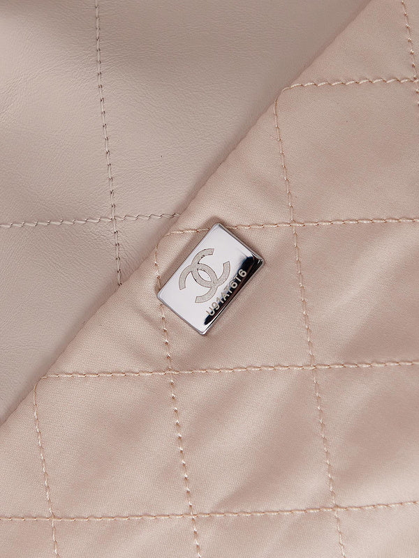  handbag, spacious everyday style, image 9