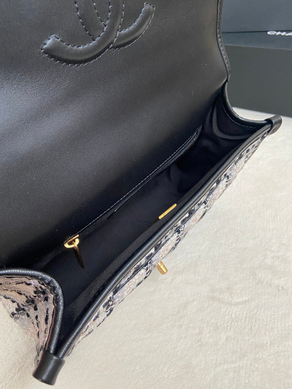 Zivas Charm Contemporary Flair Designer Handbag (Effortless Style Upgrade) – Styled Look