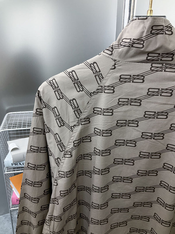 Styling view of Balenciaga luxury piece style No.165