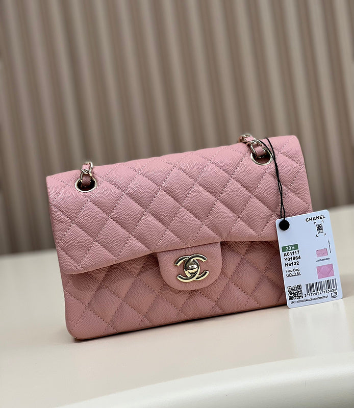  women's handbag, mid design, view 1