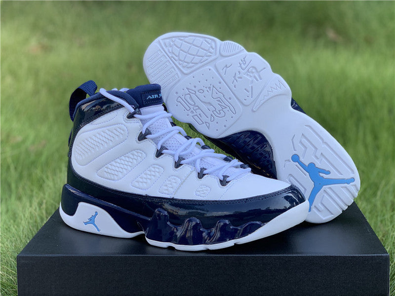 Nike Men's & Women's Signature Luxury Sneakers — Style 072 detail view