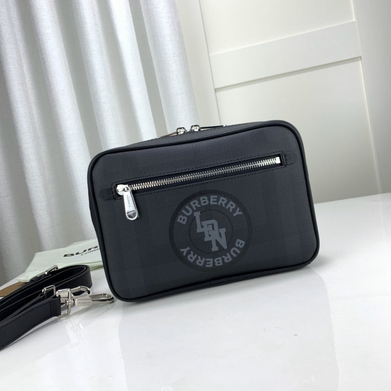 Ziva's Charm handbag – front view (one versatile size)