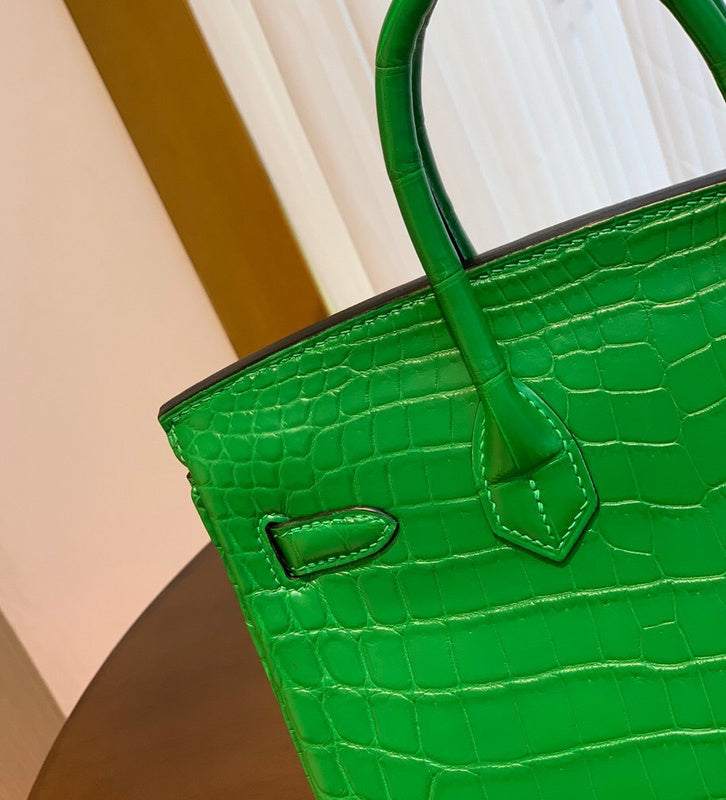 Close-up detail of balanced bag design