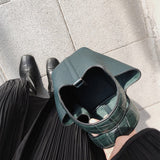  shopper bag interior and compartment view