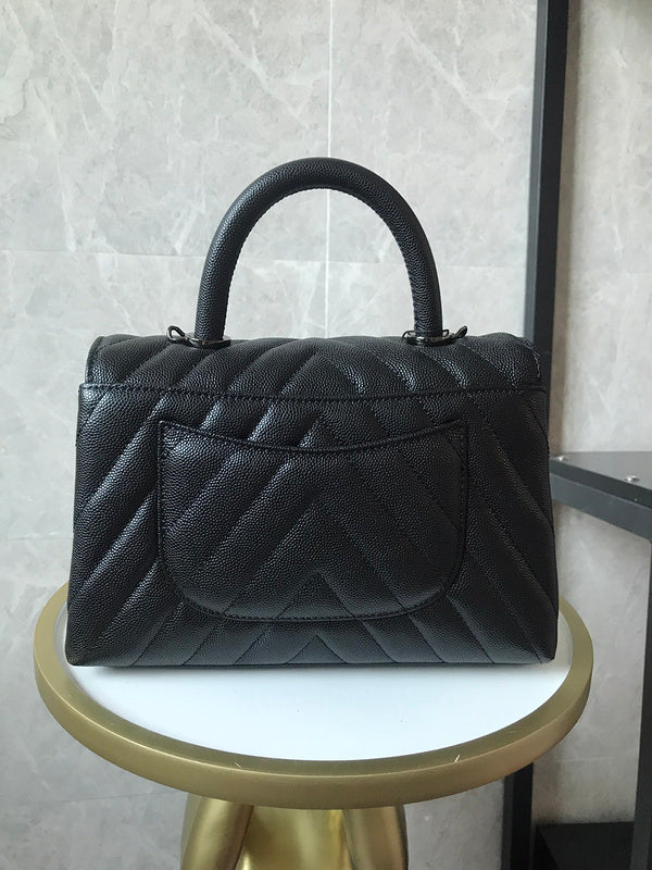 mid purse view 8