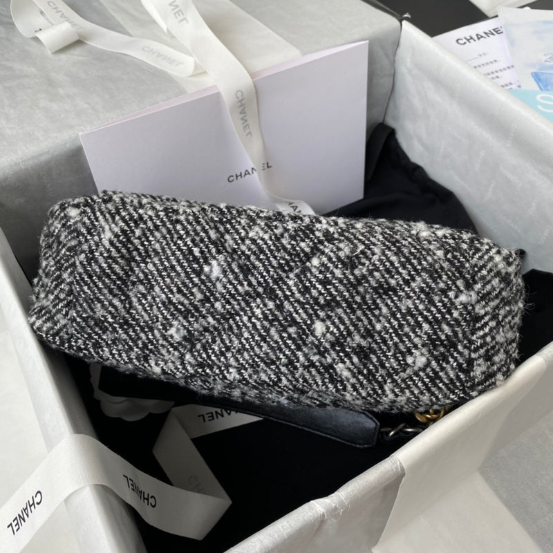  women's handbag, versatile design, view 10