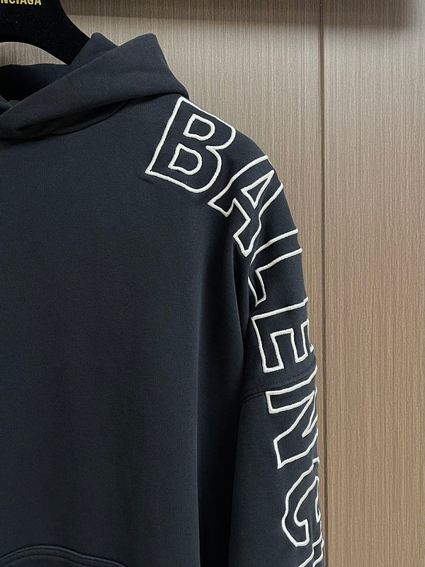 Three-quarter angle view of Balenciaga luxury piece style No.228