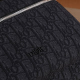 Handle and strap detail of statement signature women's handbag – women's premium purse