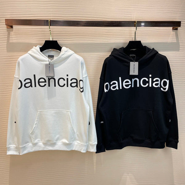 Three-quarter angle view of Balenciaga luxury piece style No.192