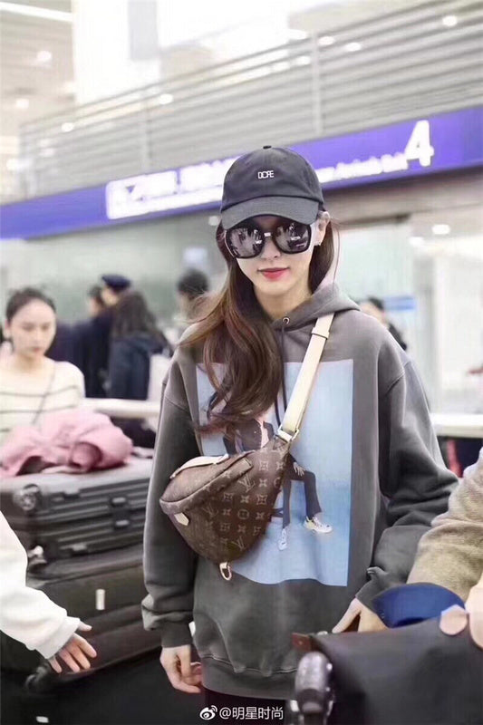 Front view of Balenciaga luxury piece style No.463
