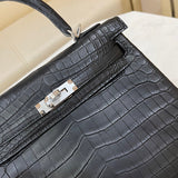 Sleek bag women's premium everyday handbag