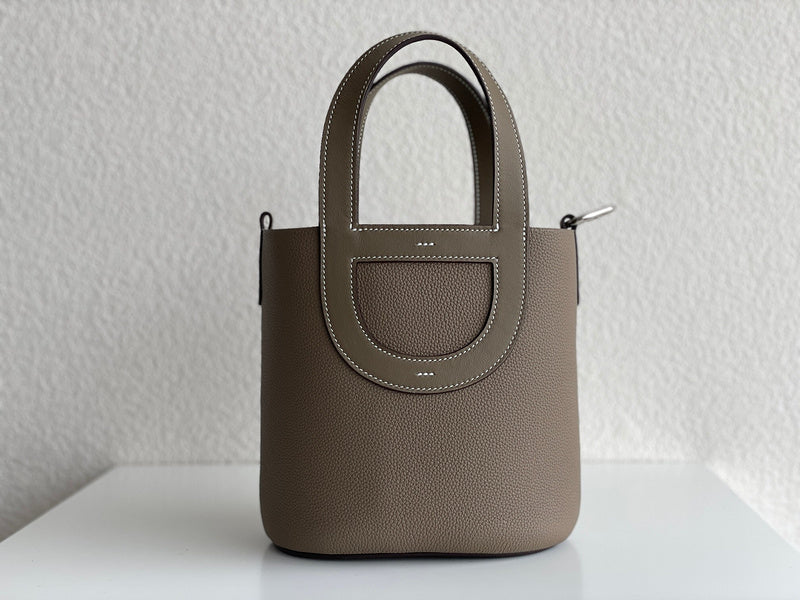 Timeless handbag styled for everyday wear