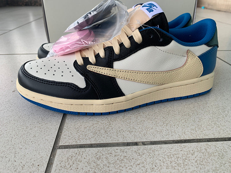 Nike bold contrast luxury sneakers view 5 streetwear statement look