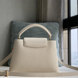  structured bag interior and compartment view 15
