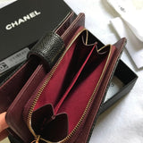 Zivas Charm Signature Style Everyday Handbag (Elevated Accessory Essential) – Close-Up Detail