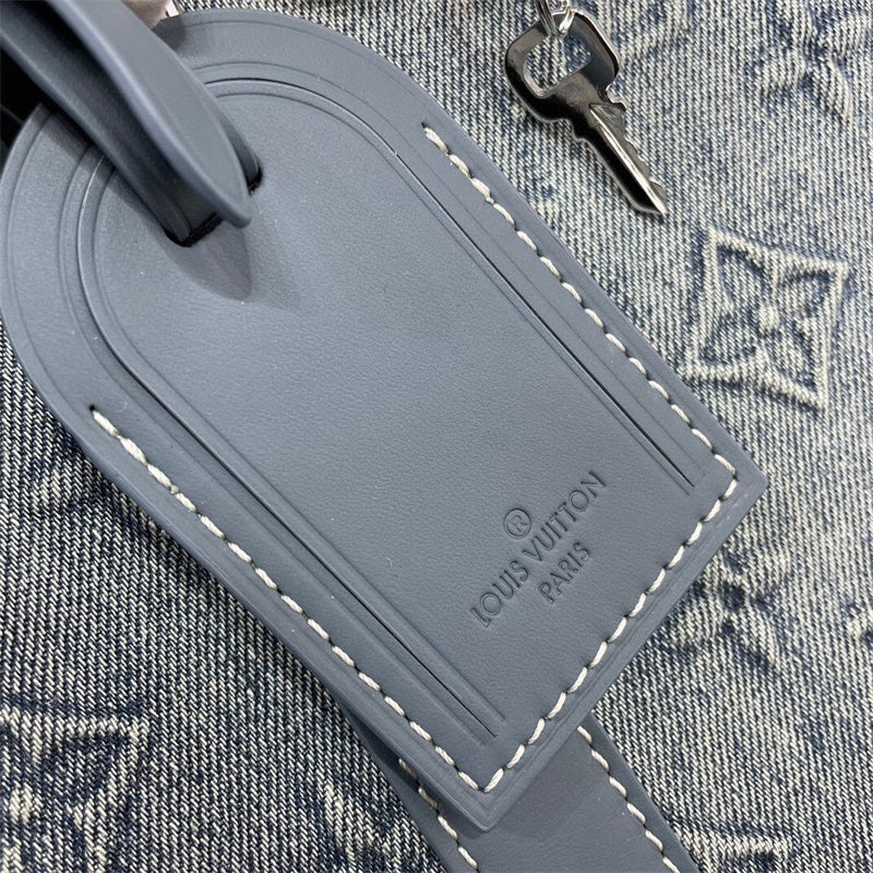  Effortless handbag front view 7