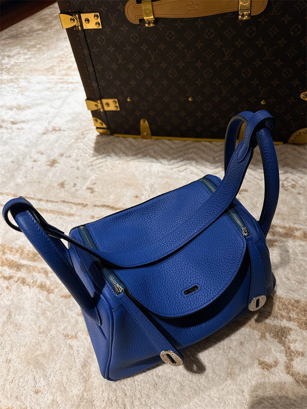 Everyday-Ready handbag styled for everyday wear