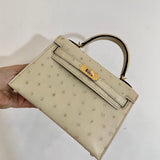  Sleek handbag front view 7