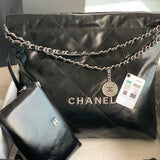  spacious purse view 10